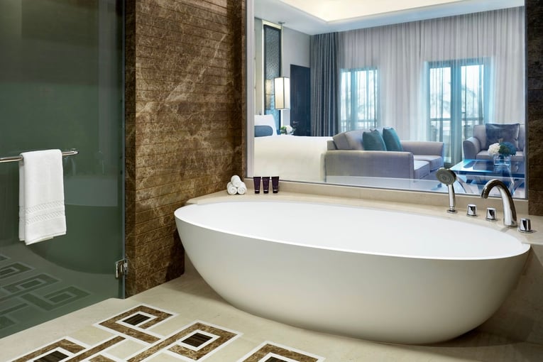 Al Bustan Palace, The Ritz Carlton 50565144-Junior Suite Bathroom