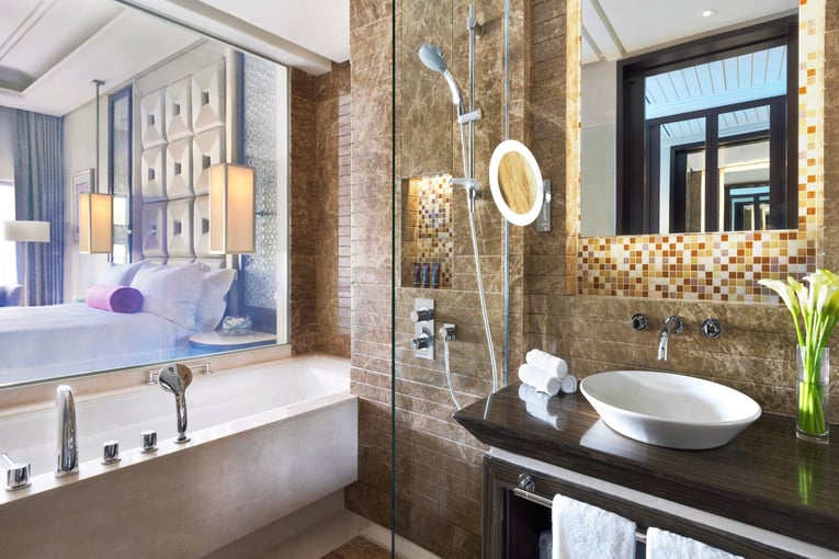 Al Bustan Palace, The Ritz Carlton 50565146-Lagoon and Deluxe Pool - Bathroom