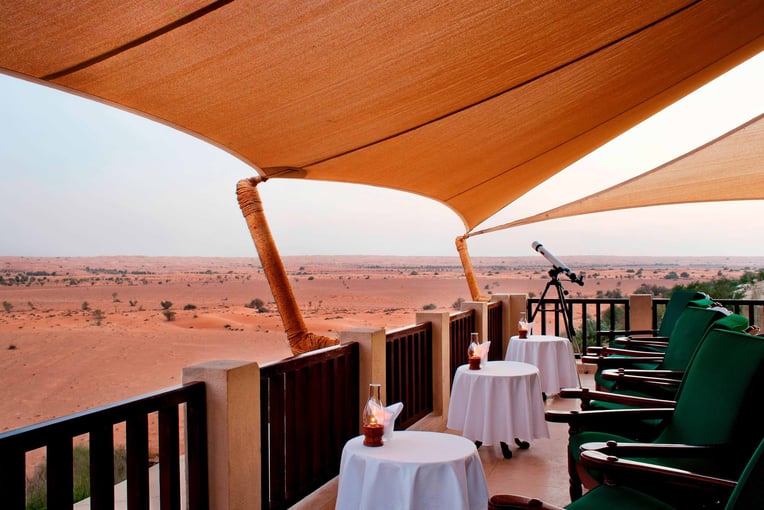 Al Maha Desert Resort dxbam-bar-0231-hor-clsc