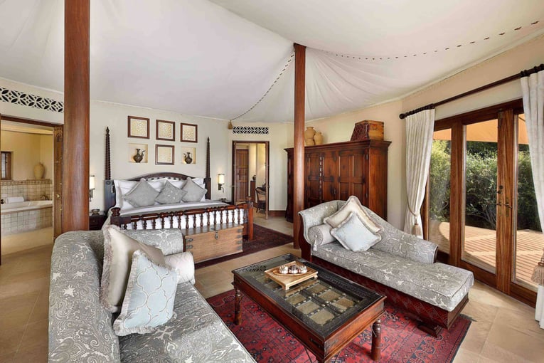 Al Maha Desert Resort dxbam-bedouin-suite-5054-hor-clsc