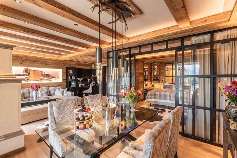 Alpin Resort Sacher | Exclusive Tours 900x600_Sacher_Alpin_Resort_Legenden_suite_2