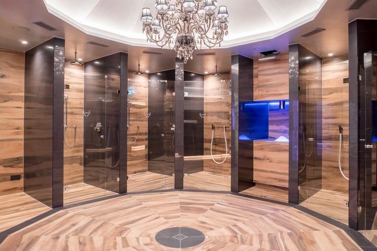 Alpin Resort Sacher | Exclusive Tours duschtempel_Astoria_Resort_Seefeld