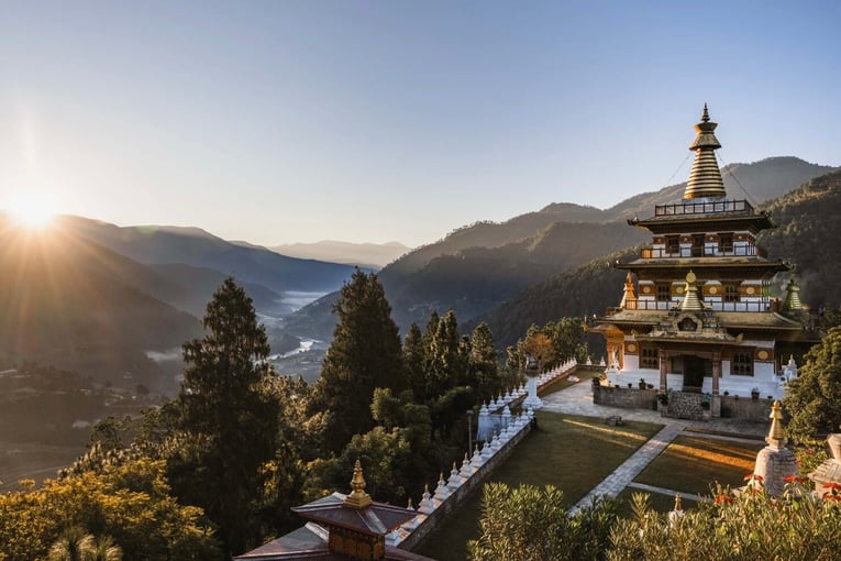Amankora, Bhútán – Thimbú | Exclusive Tours amankora-bhutan-punakha-khamsum-chorten_1