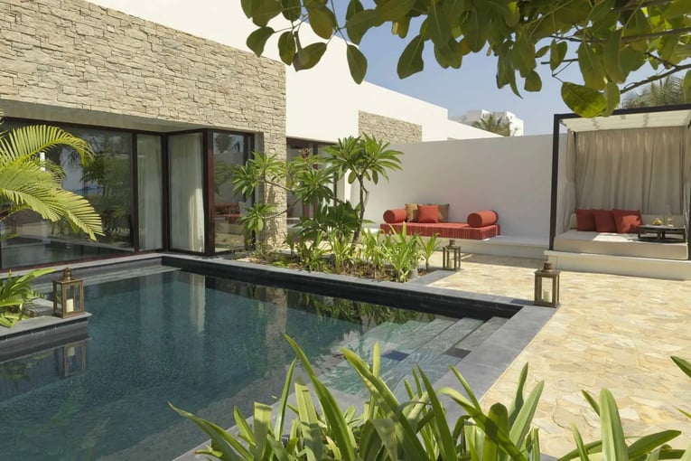 Anantara Al Baleed Resort Salalah al_baleed_by_anantara_beachview_poolvilla04__1920x1037