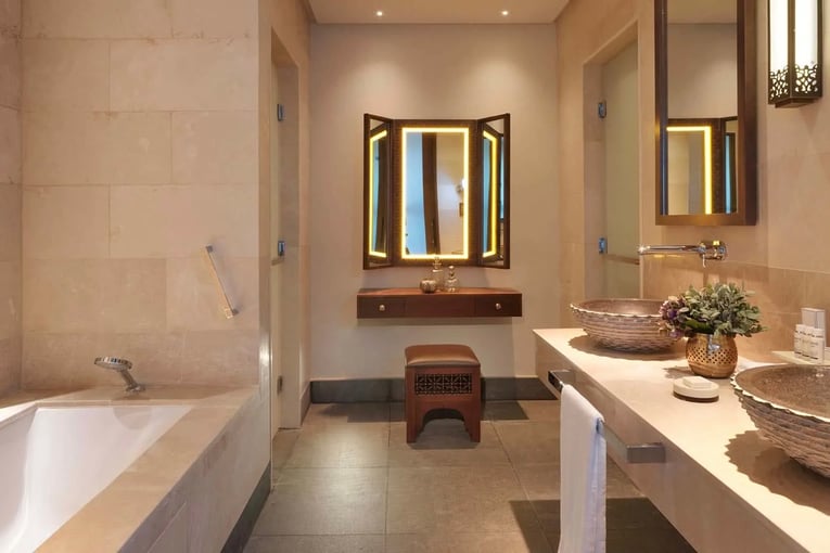 Anantara Al Jabal Al Akhdar anantara_al_jabal_al_akhdar_deluxe_canyon_view_bathroom_1920x1037