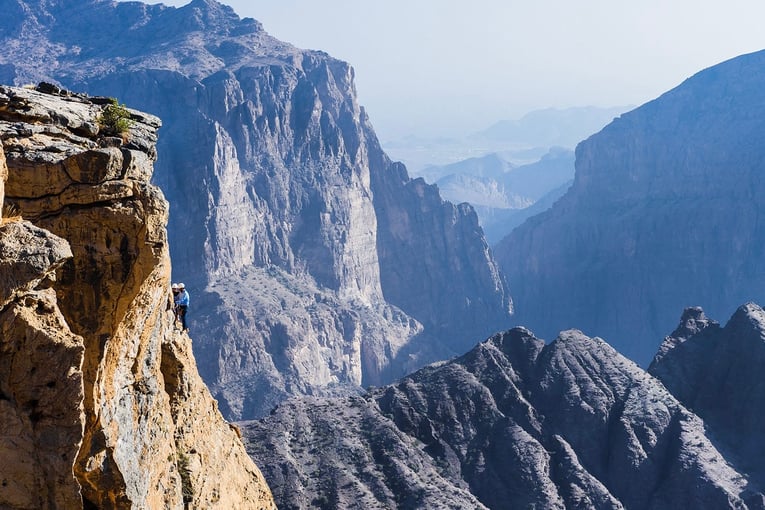 Anantara Al Jabal Al Akhdar leisure---rock--activity-wall-(4)