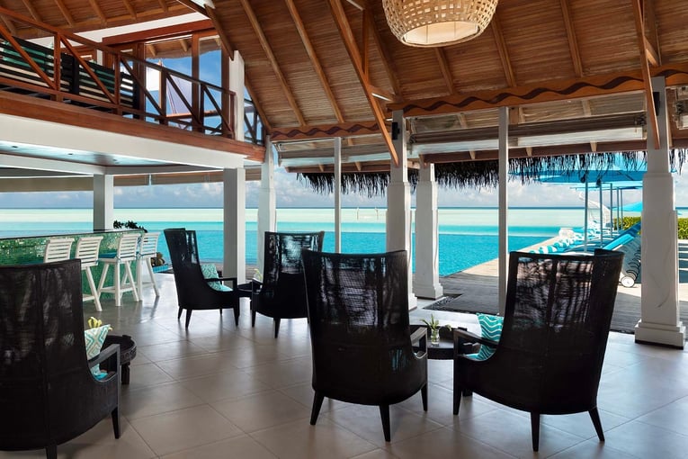Anantara Dhigu Maldives Resort anantara_dhigu_aqua_restaurant_1920x1037