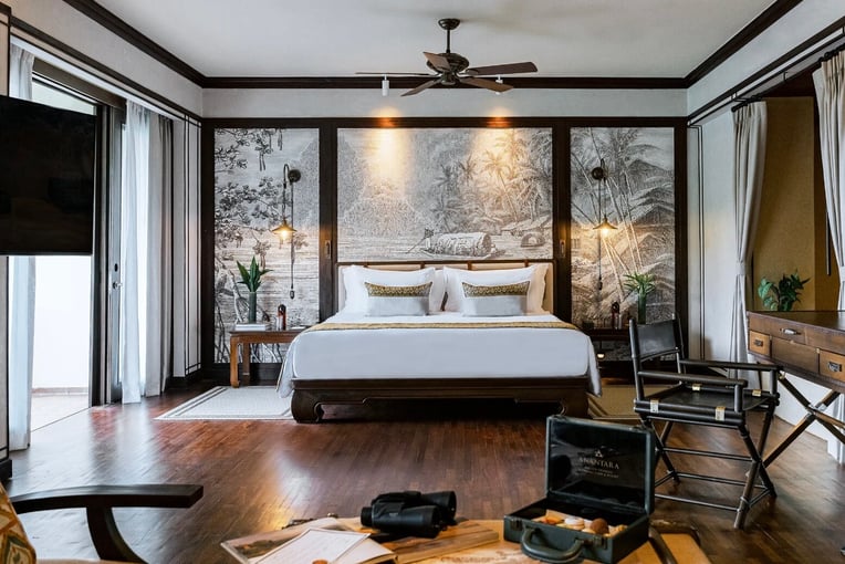 Anantara Golden Triangle Elephant Camp & Resort, Thajsko – Chiang Rai anantara_golden_triangle_elephant_camp_and_resort_mekong_explorer_family_suite_1920x-1037