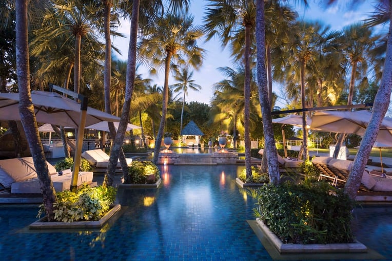 Anantara Mai Khao Phuket Villas pool_night_time_1920x1037