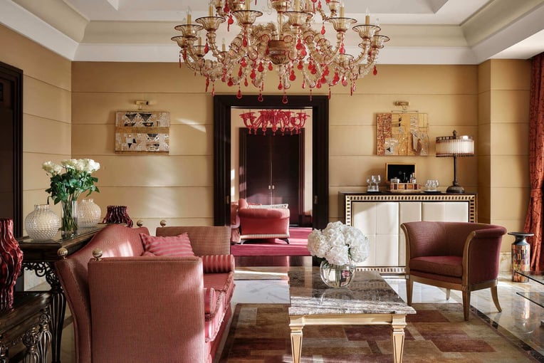 Anantara New York Palace Budapest Hotel, Maďarsko - Budapešť | Exclusive Tours anantaranewyorkpalacebudapesthotelroompresidentialsuiteinteriorliving-roomnatural-light1920x10379
