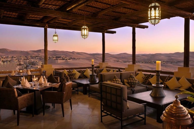Anantara Qasr al Sarab qasr_al_sarab_by_anantara_panoramic_desert_views_from_suhail_restaurant_1920x1037