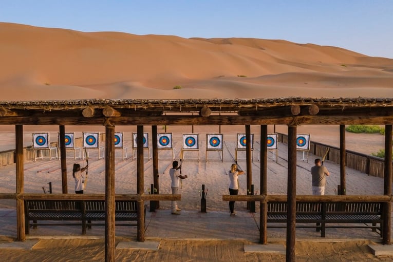 Anantara Qasr al Sarab qasr_al_sarab_desert_resort_by_anantara_recreationl_activities_archery_exterior_view