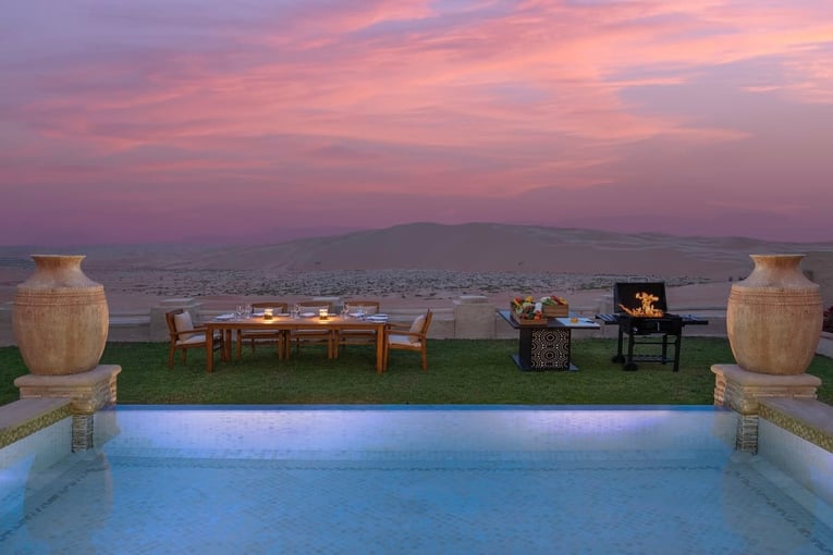 Anantara Qasr al Sarab qasr_al_sarab_desert_resort_by_anantara_restaurants_villa_bbq_desert_twilight