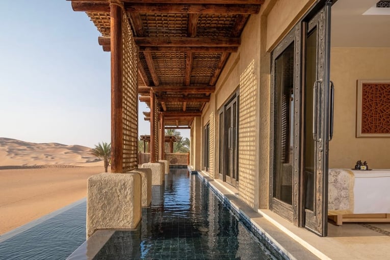 Anantara Qasr al Sarab qasr_al_sarab_desert_resort_by_anantara_spa_spa_exterior_pool_desert_view