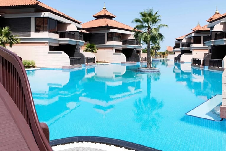 Anantara The Palm Dubai Resort anantara-the-palm-dubai-resort---exterior-shots---06---1920x1037