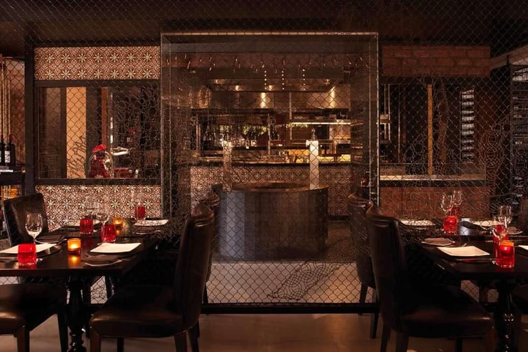Anantara The Palm Dubai Resort anantara_the_palm_dubai_bushman_kitchen_1920x1037