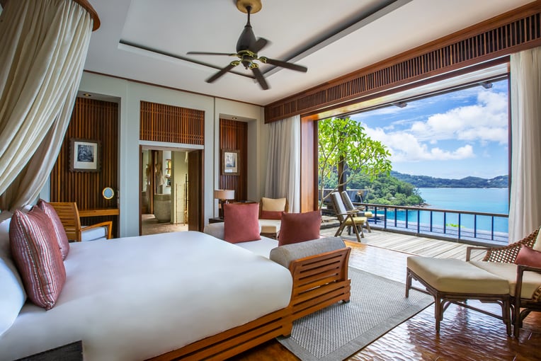 Anantara_Maia_Seychelles_Villas_Guest_Room_Ocean_View_Pool_Villa