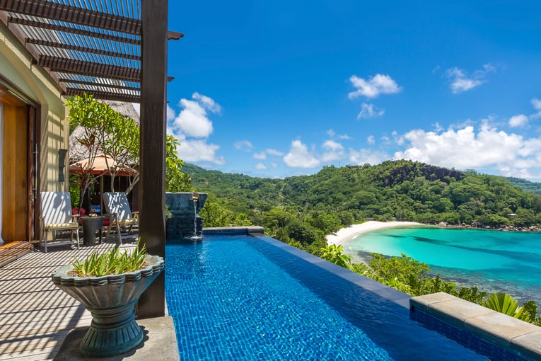 Anantara_Maia_Seychelles_Villas_Guest_Room_Premier_Ocean_View_Pool_Villa_Infinity_Pool