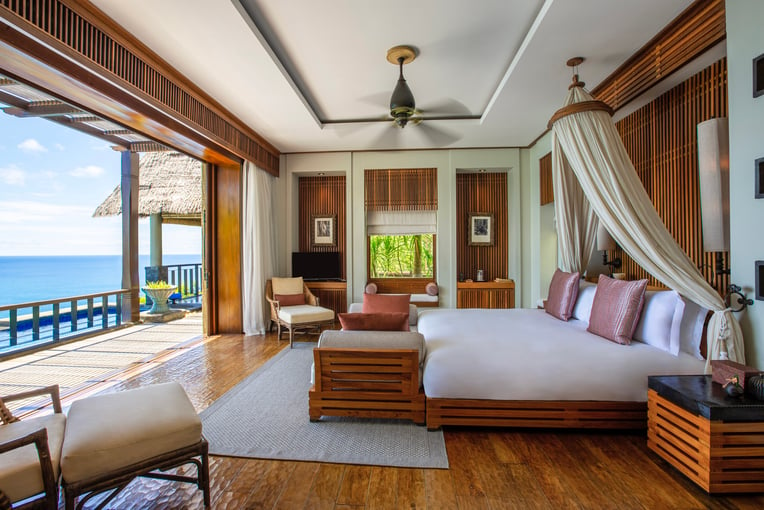 Anantara_Maia_Seychelles_Villas_Guest_Room_Premier_Ocean_View_Pool_Villa_Interior