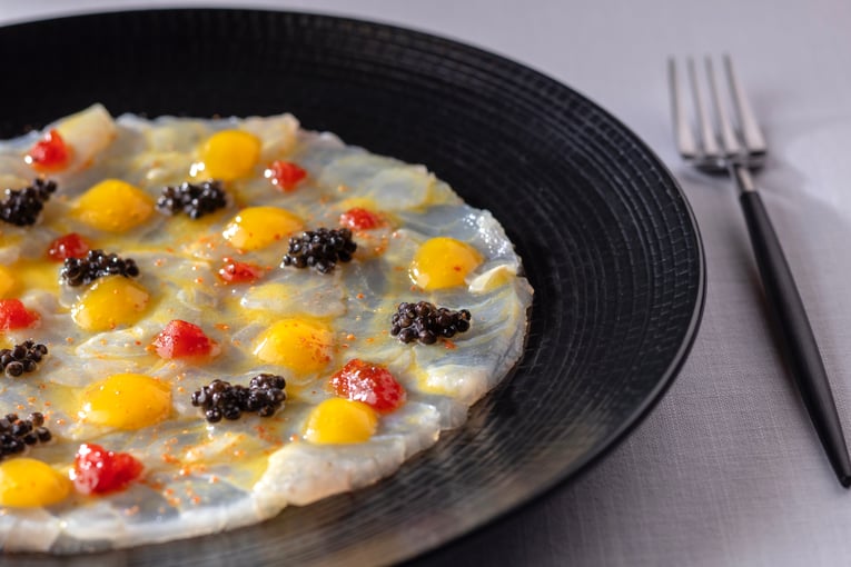Anantara_Maia_Seychelles_Villas_Red_Snapper_Carpaccio