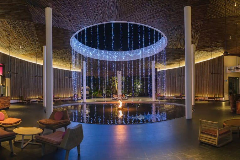 Andaz Mayakoba Resort Riviera Maya CUNAM-P0672-Festive-Fountain-String-Lights.16x9