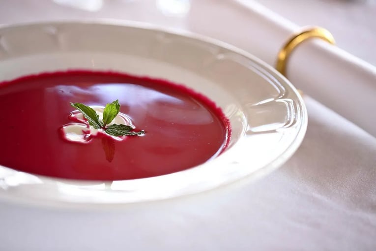 Angama Mara, Keňa – Masai Mara Chilled-Beetroot-Soup_lg2nr4-1-1