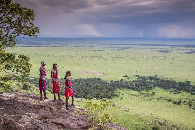 Angama Mara, Keňa – Masai Mara Warriors-with-a-view-3_pgxm96-1-1