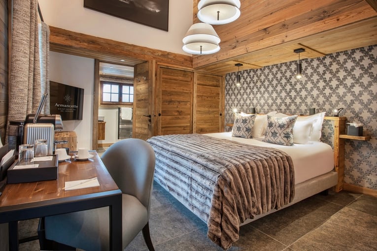 Armancette – The Leading Hotels Of The World, Francie – Saint-Gervais-les-Bains | Exclusive Tours Armancette-Suite-Mont-Blanc-n°33-Chambre-parentale-Lenaka-1