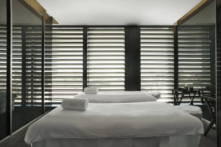 Armani Hotel Milano armani-spa-treatment-room-scaled.jpg