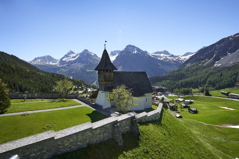 Arosa Kulm Hotel & Alpin SPA csm_Bergkirchli_Drone_20161016_002_949e64e7c2