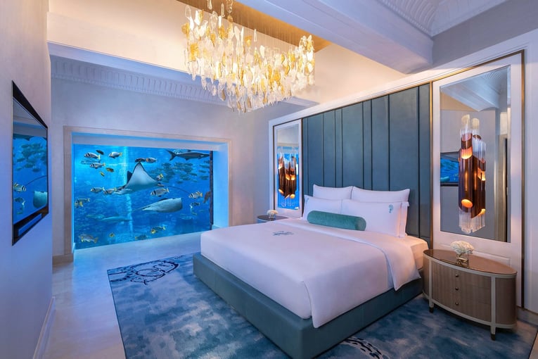 Atlantis The Palm underwatersuite-interior-underwatersuitebedroom