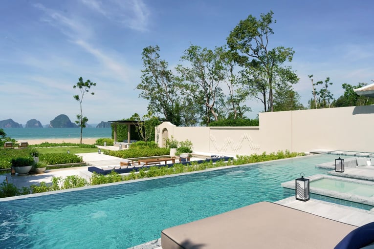 BTTHKB_KP_1220_guest room_presidential beachfront pool villa_HR0004-1