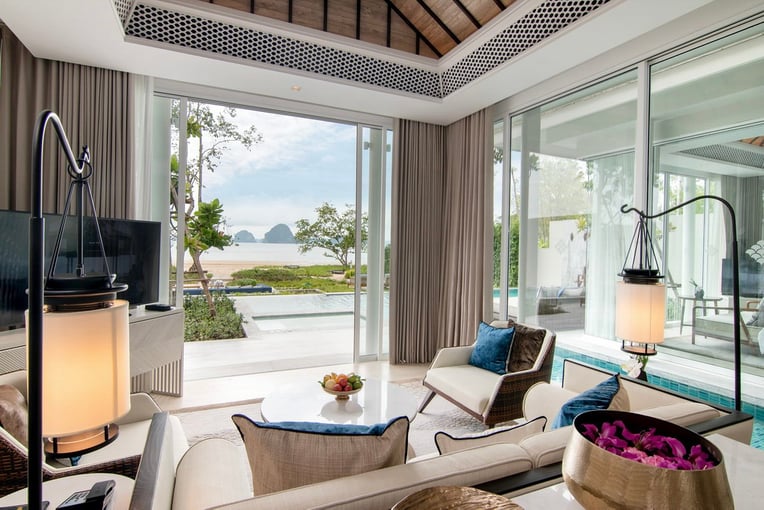 BTTHKB_UN_1120_guest room_two bedroom beachfront pool villa_HR0001-1
