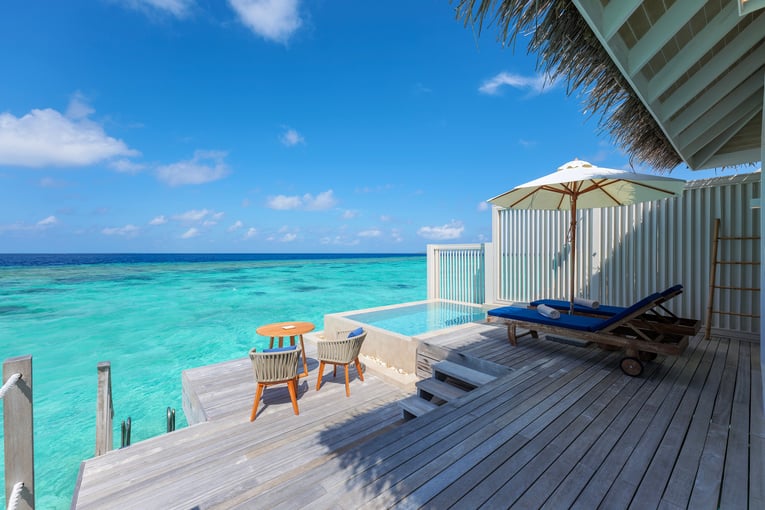 Baglioni Resort Maldives Baglioni_Resort_Maldives_Water_Villa_with_pool_sundeck (3)
