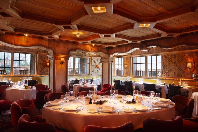 Barrière Les Neiges, Francie – Courchevel | Exclusive Tours courchevel-lesneiges-loulou-2