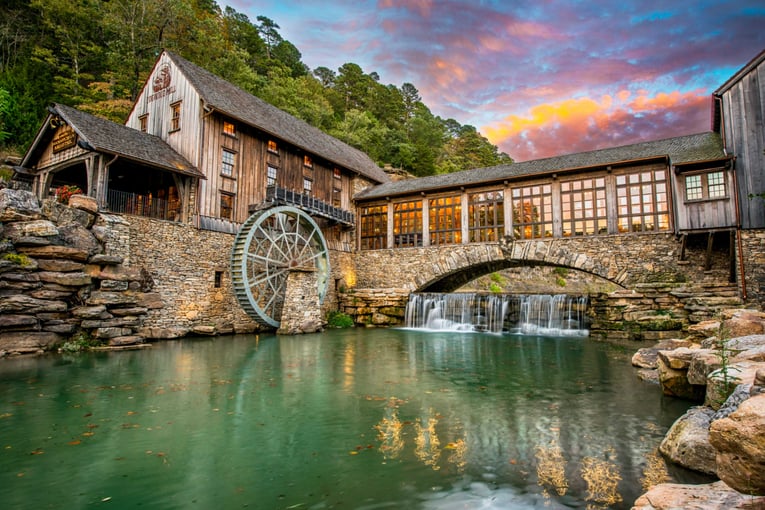 Big Cedar Lodge, USA – Missouri | Exclusive Tours 5 Dogwood Canyon 
