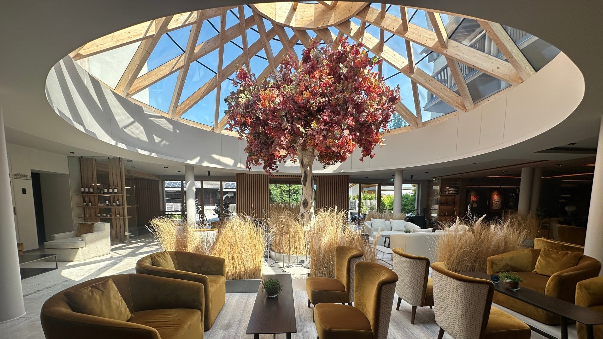 lobby, strom
