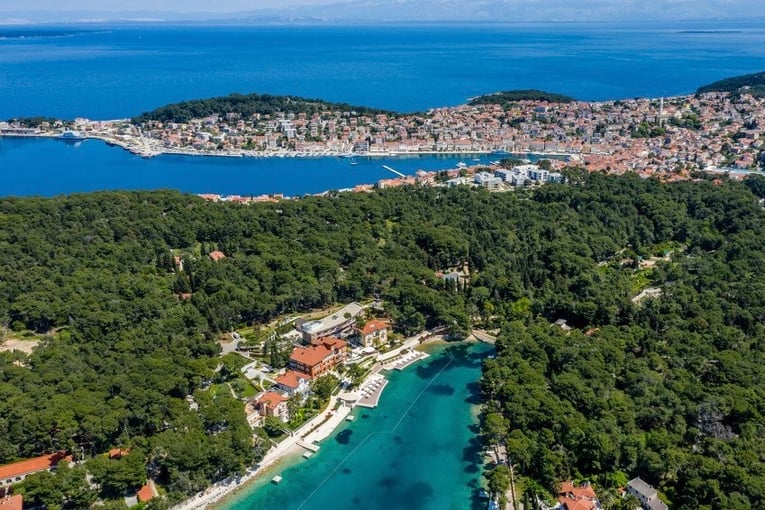 Boutique Hotel Alhambra losinj-aerial