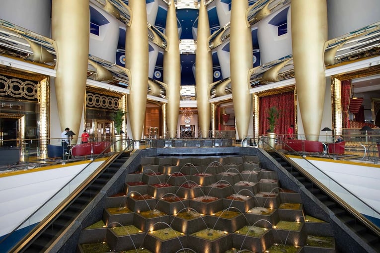 Burj Al Arab burj-al-arab-lobby-arrival-atrium-2_6-4_landscape