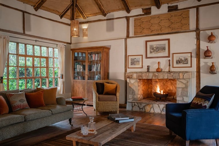 Bwindi Lodge, Uganda – Bwindi | Exclusive Tours Volcanoes-Safaris-Bwindi-Lodge-Library-1