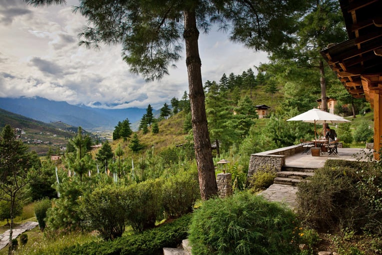 COMO Uma Paro, Bhután – Paro | Exclusive Tours COMO_Villa_terrace