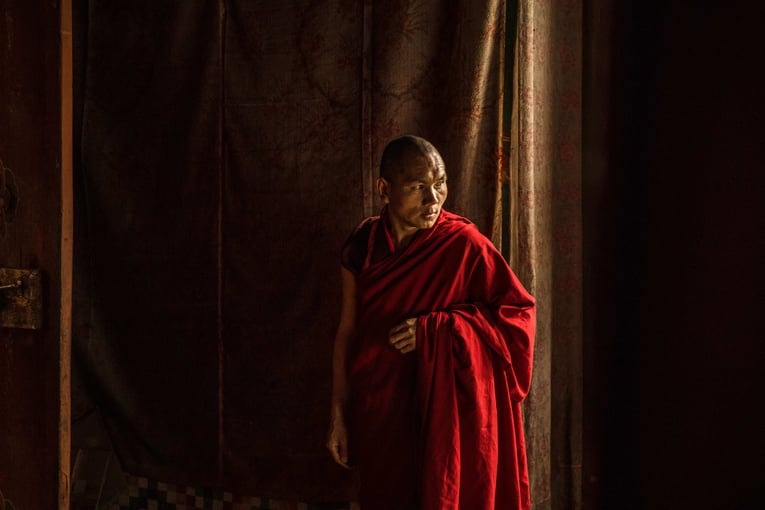 COMO Uma Paro, Bhután – Paro | Exclusive Tours Nangkha_Lhakhang_Buddhist_Monk