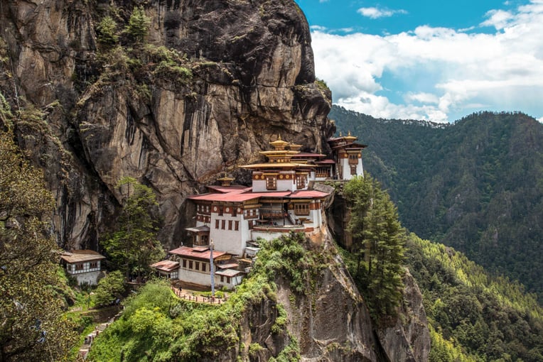 COMO Uma Paro, Bhután – Paro | Exclusive Tours Taktsang_Monastery_Tiger_Nest_View