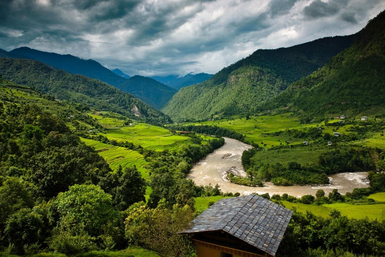 COMO Uma Punakha, Bhután – Paro | Exclusive Tours COMO_Shambhala_Retreat_Building_1