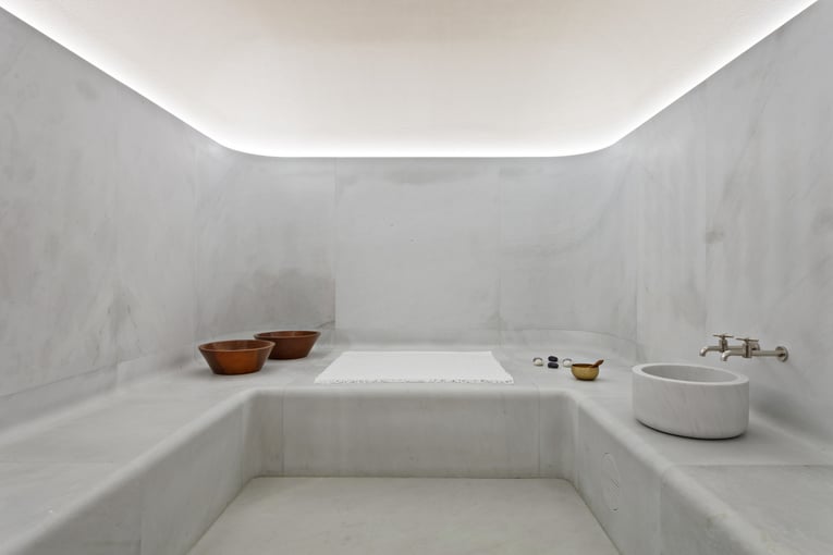 Cafe Royal Hotel-Cafe-Royal-Akasha-Hammam_Steam-Room-1