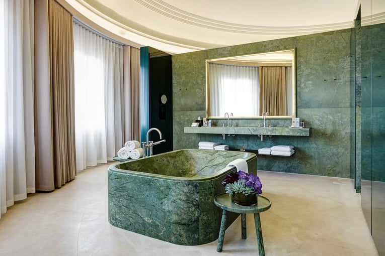 Cafe Royal Hotel-Cafe-Royal-Dome-Penthouse-Bathroom-1-2048x1521