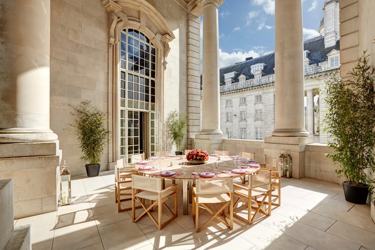 Cafe Royal Hotel-Cafe-Royal-Pompadour-Terrace-Lunch1