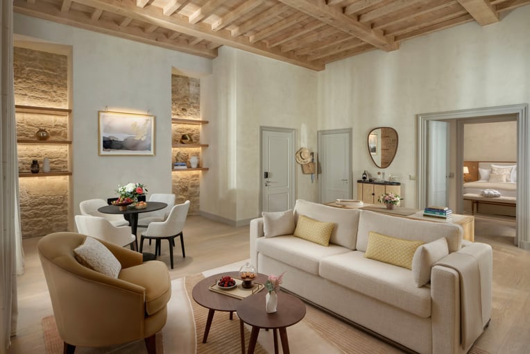 Château de la Commaraine, Francie – Burgundsko | Exclusive Tours Suite - Vue Clos (1)