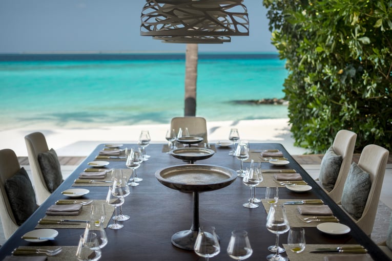 Cheval Blanc Randheli 2.4 Private Island - Dining Room - S. Candito 1152_652_RVB