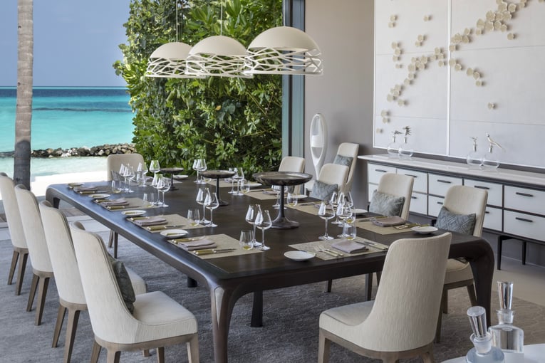 Cheval Blanc Randheli CBR - Sales - PI - 2.4 Private Island - Dining Room - S. Candito 1152_657_RVB-min